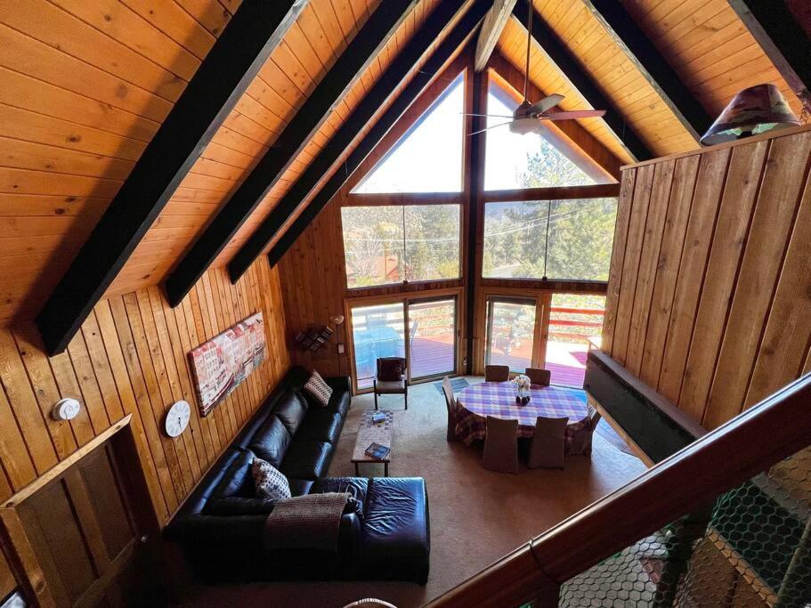 Lovely Mountain-View Retreat- Gorgeous Views! Villa Pine Mountain Club Exterior photo